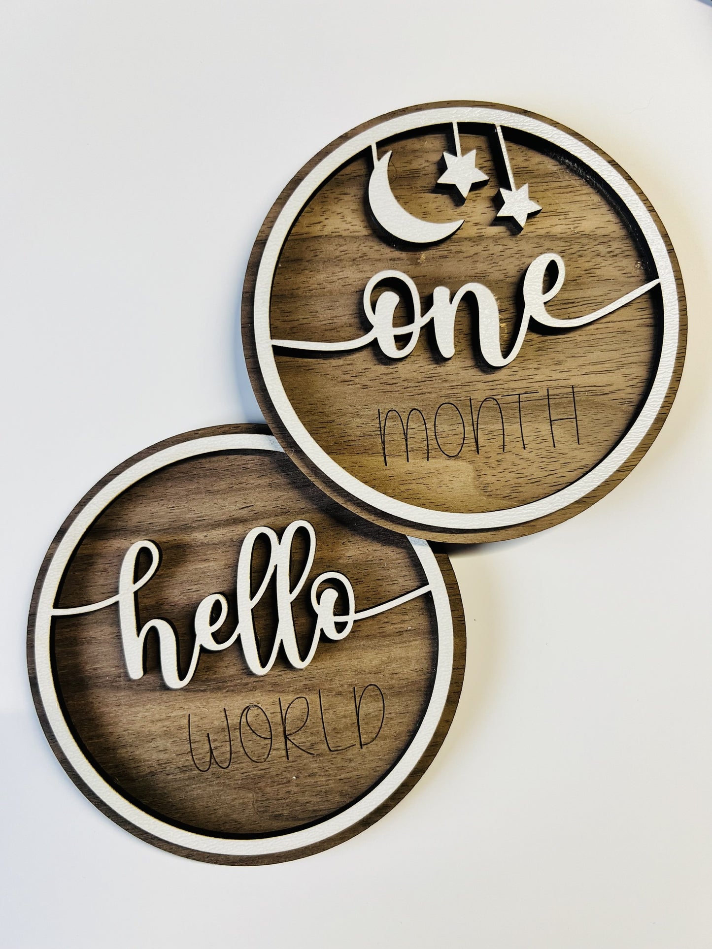 BABY MILESTONE WOODEN DISCS GIRL BOY NEWBORN KEEPSAKE