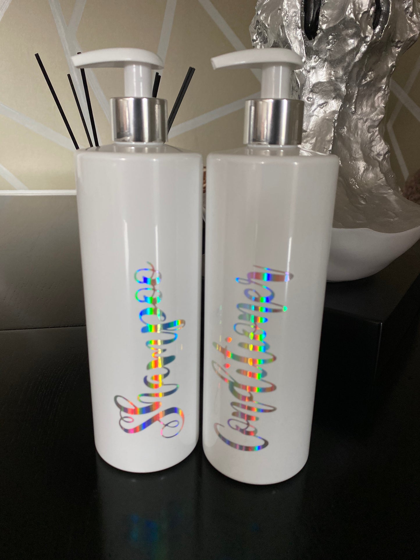 250ml White Pump Bottle with Lotion pump